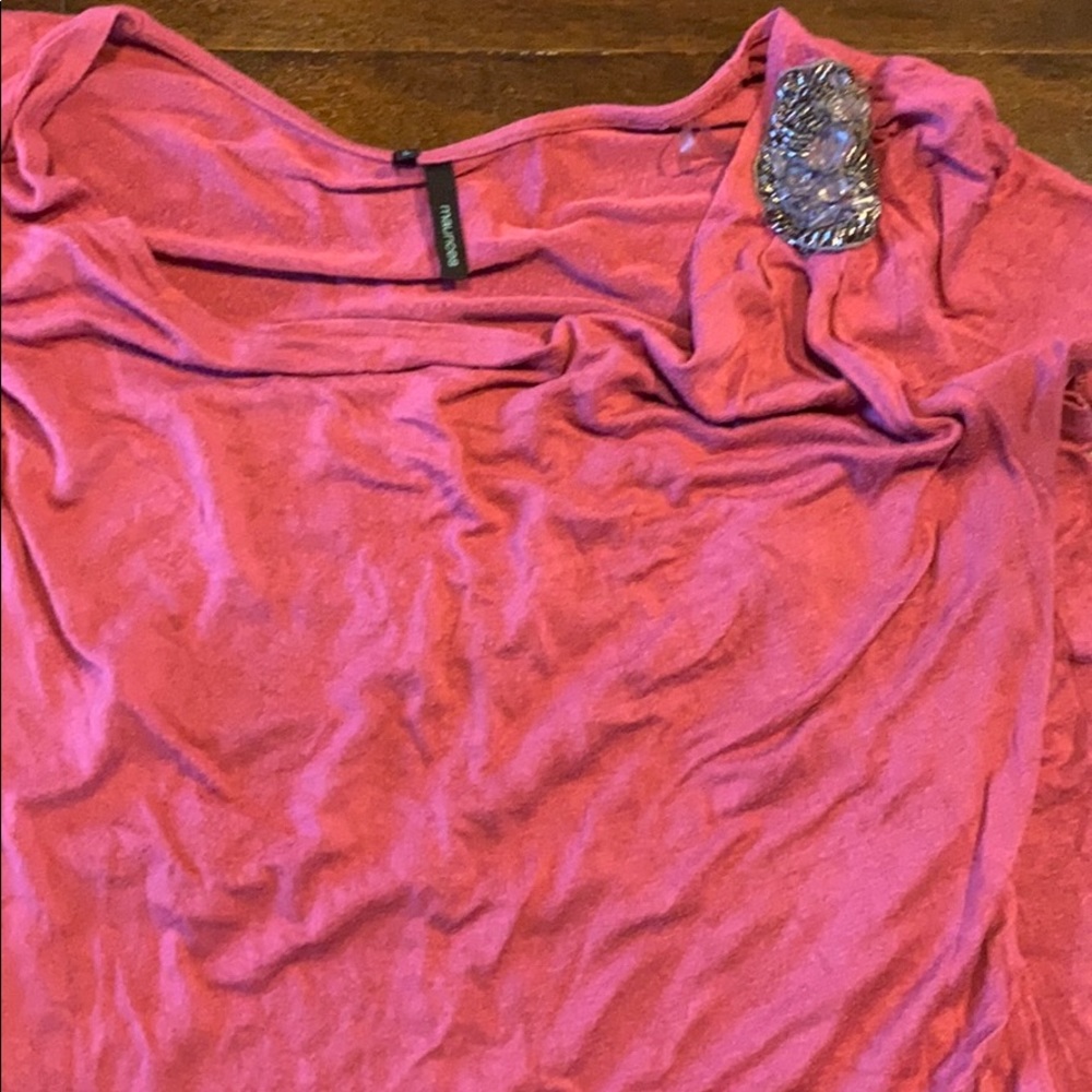 Oval neck dress shirt